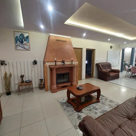 Apartment Akacvirag Airport Viki *